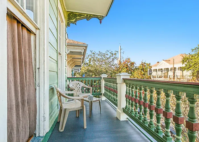 B&B only: Garden District Bed And Breakfast