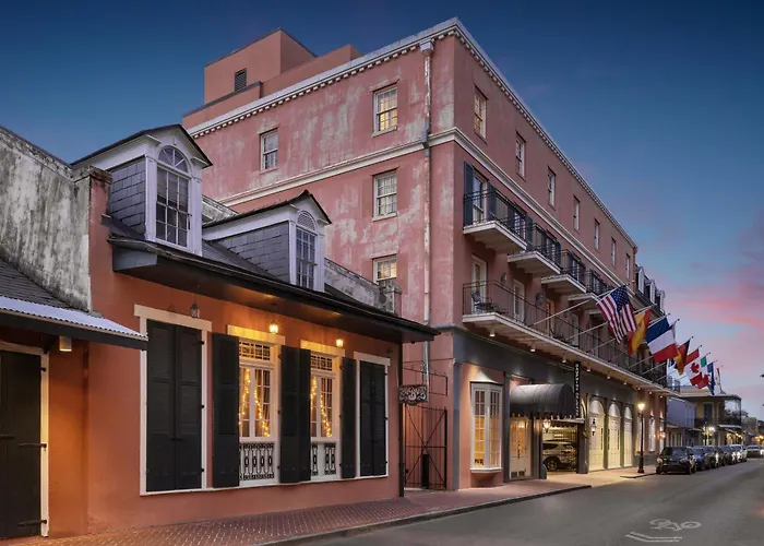 Romantic hotel: Dauphine Orleans Hotel
